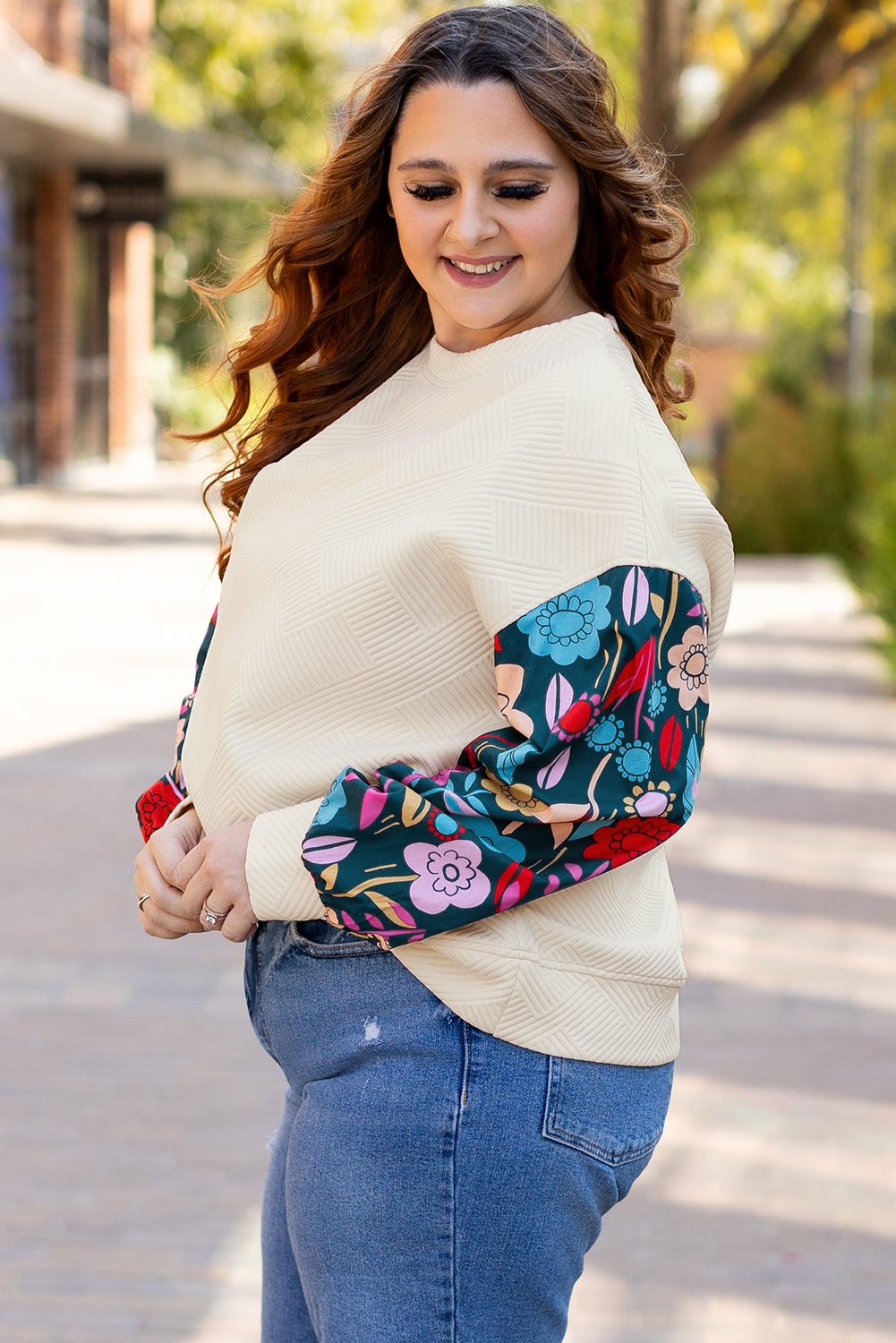 White Floral-Sleeve Textured Pullover — plus-size long-sleeve top, Kothlis